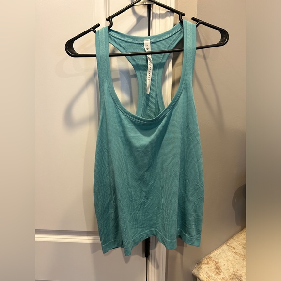 Lululemon Swiftly Tech RB Tank Top 2.0 *Race Length. Tidal Teal Size 14